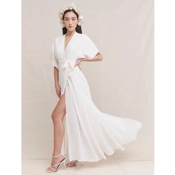 Reformation Dresses & Skirts - NWT Reformation Winslow Dress in Ivory Size Medium